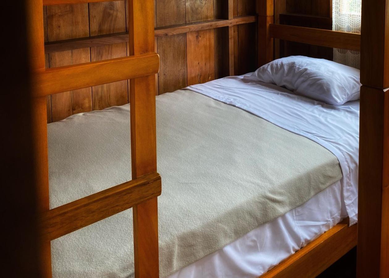 Inti Mindo Hostel Екстериор снимка
