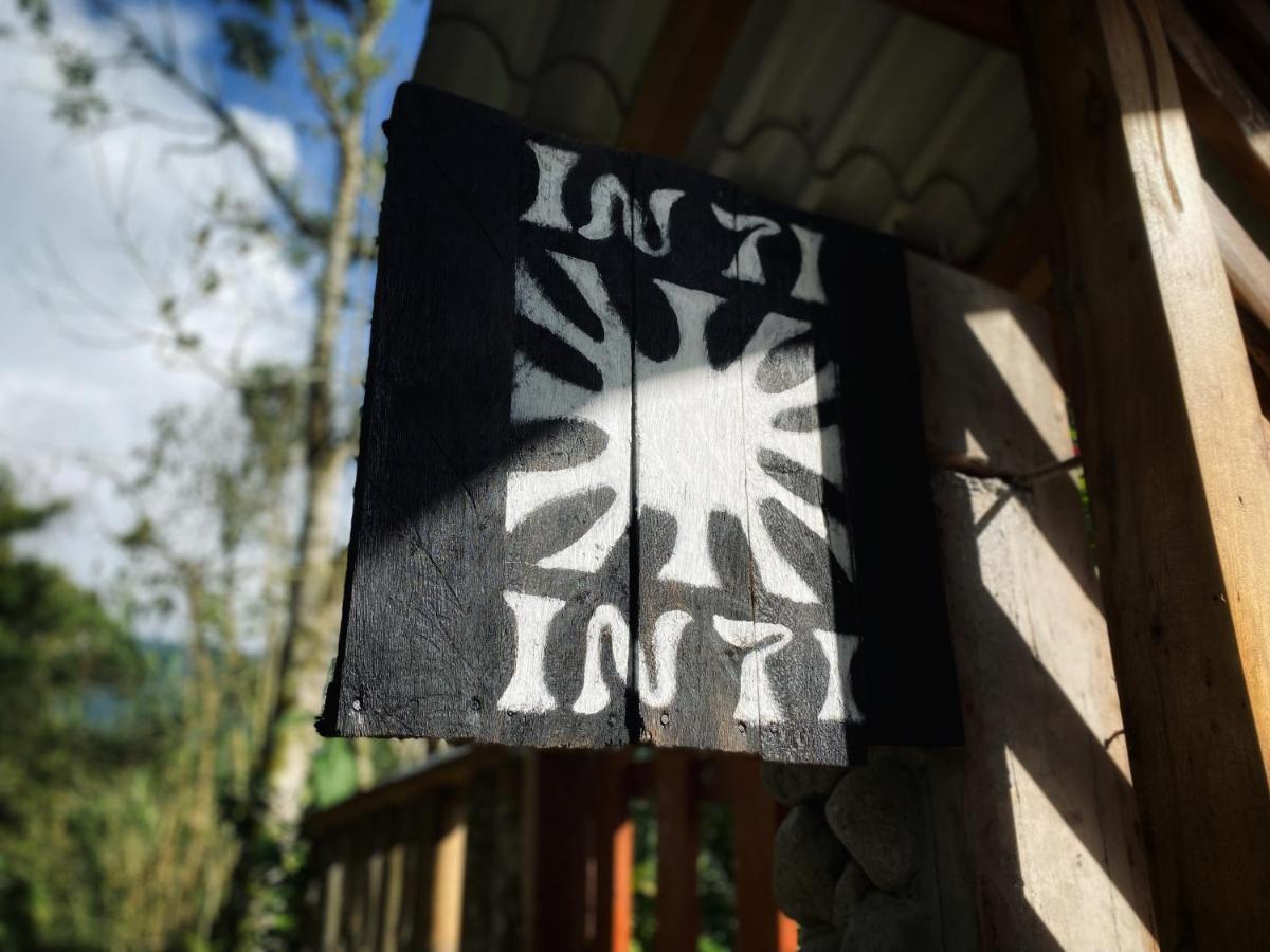 Inti Mindo Hostel Екстериор снимка